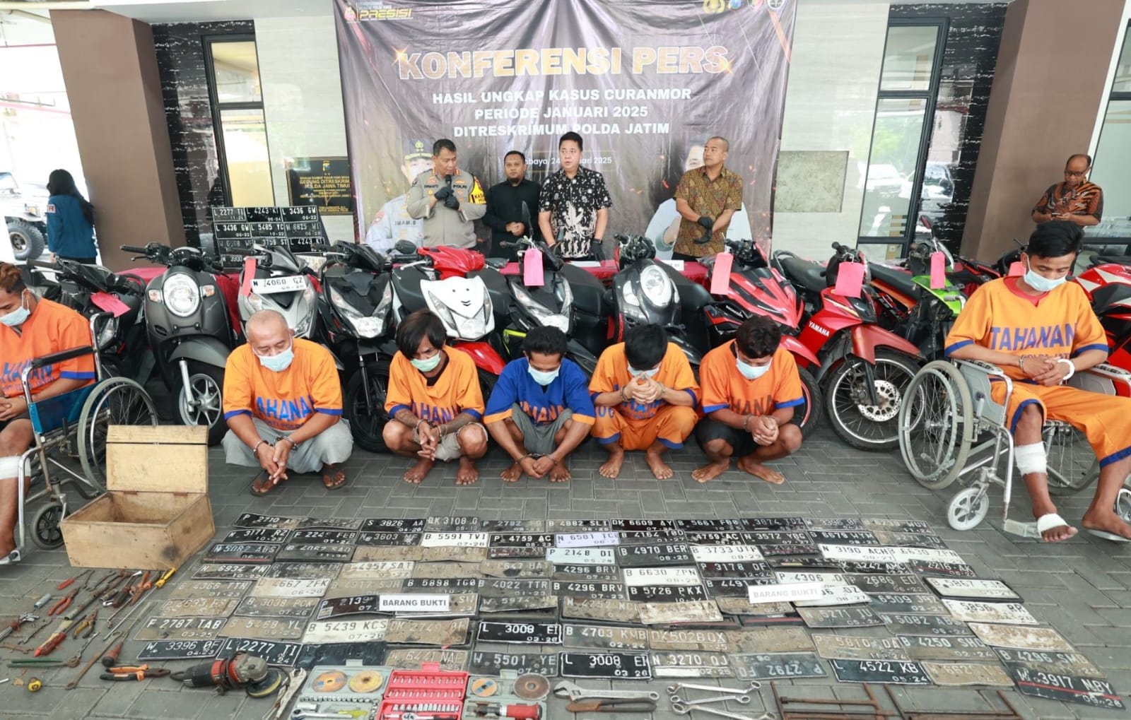 Ungkap Jaringan Curanmor Lintas Kota, Polda Jatim Amankan 134 Ranmor