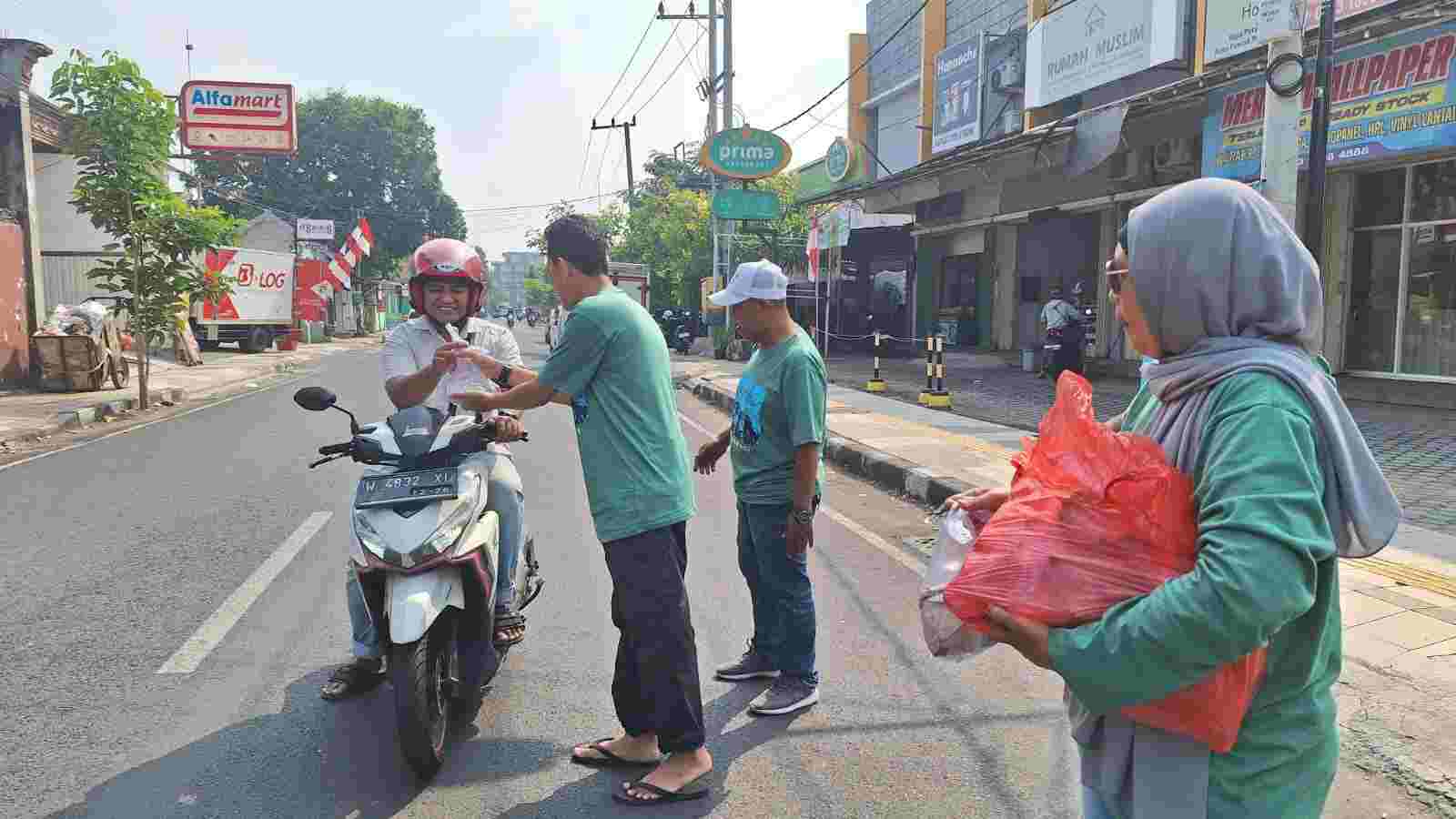Jumat Berkah PWI Mojokerto : Kebersamaan yang Menghadirkan Kebahagiaan