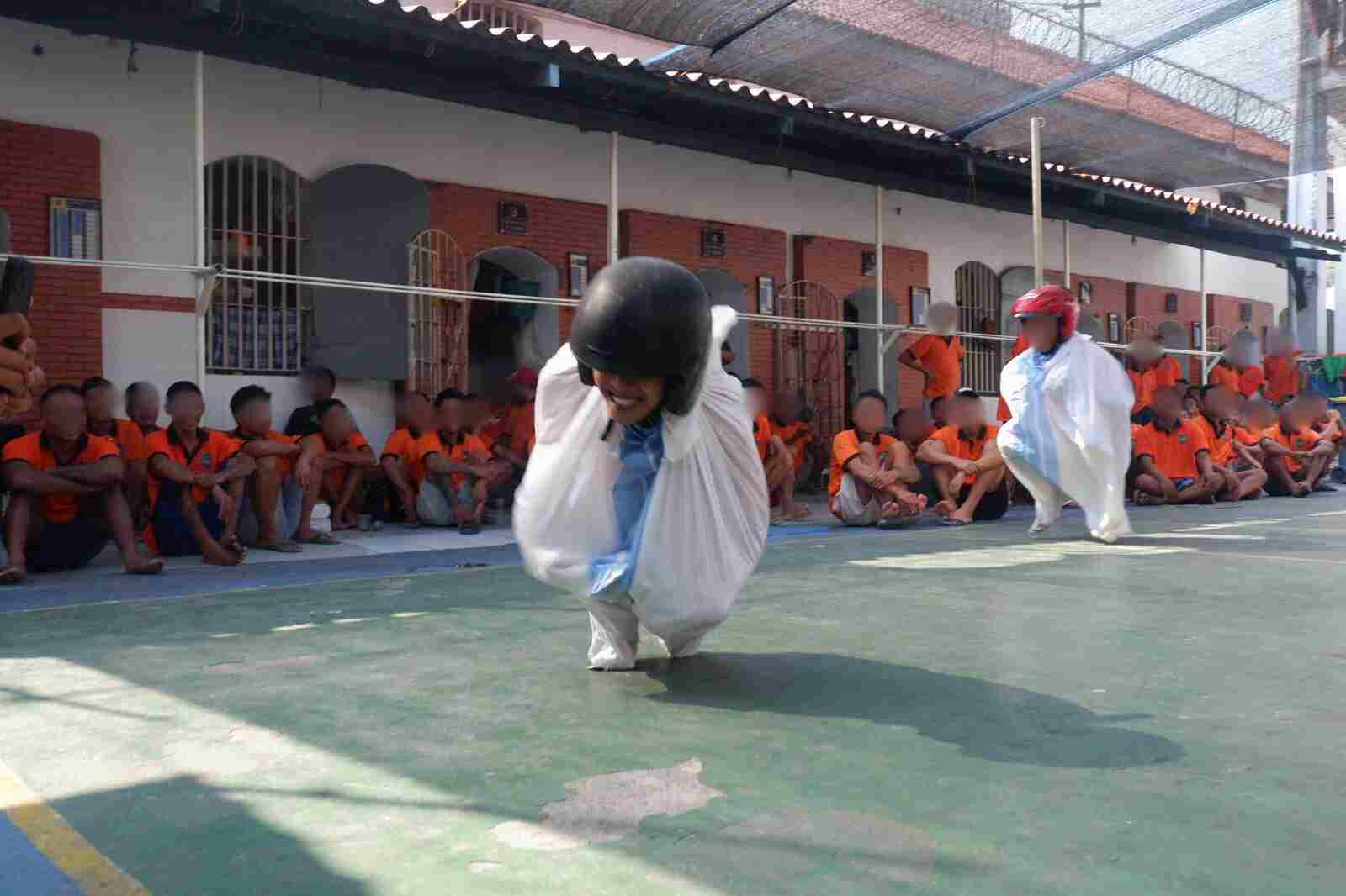 Tawa dan Semangat Kemerdekaan Warnai Lapas Mojokerto Lewat Lomba Unik