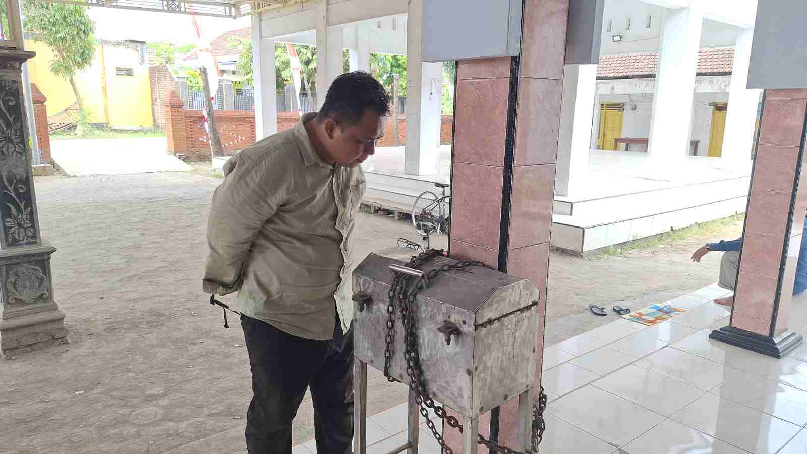 Dua Pencuri Kotak Amal di Mushalla Al-Ikhlas Dibekuk Warga Mojotamping Bangsal Mojokerto 