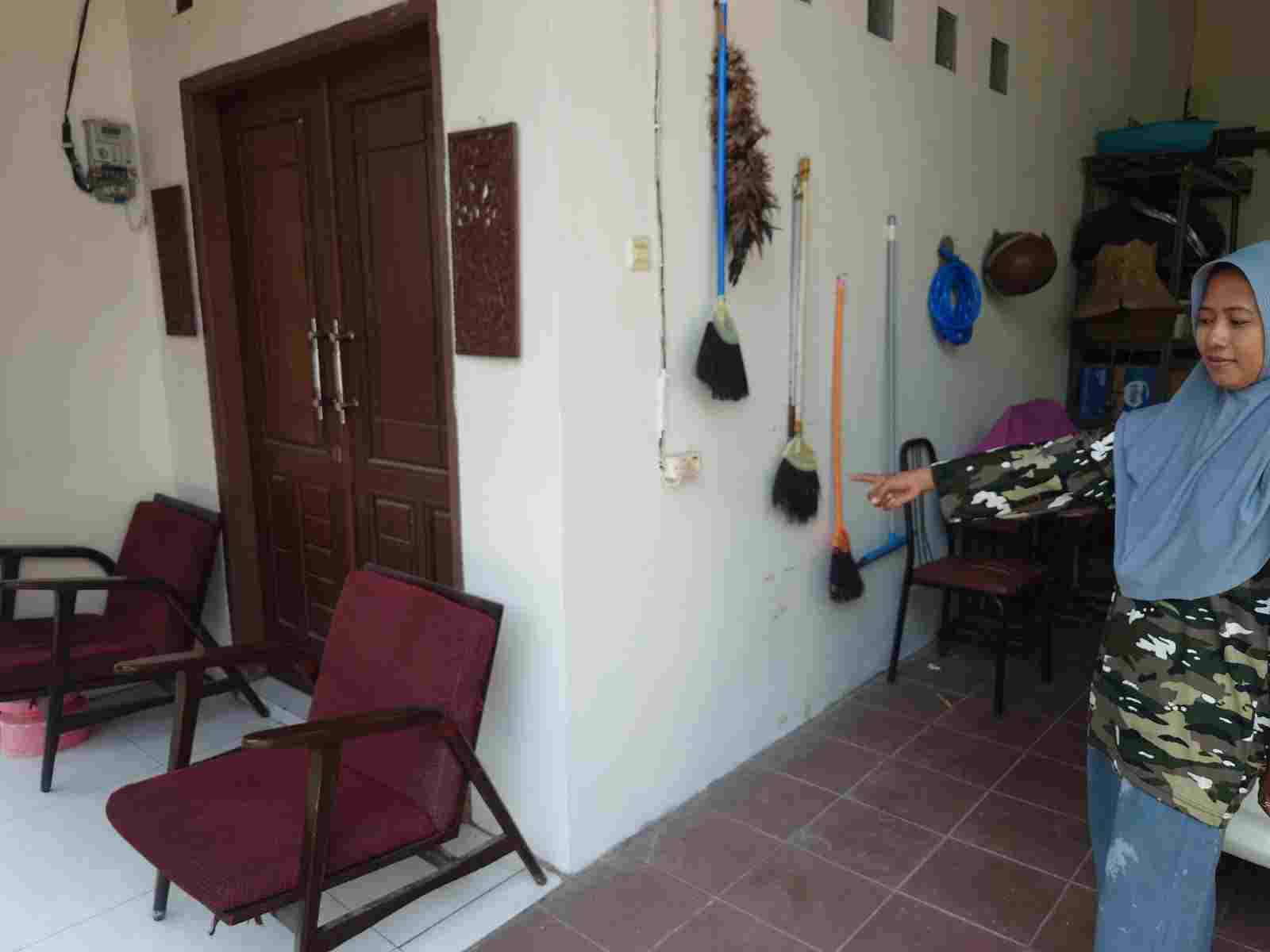 Motor Pemilik Warung Raib Digondol Maling di Depan Polres Mojokerto, Aksi Terekam CCTV