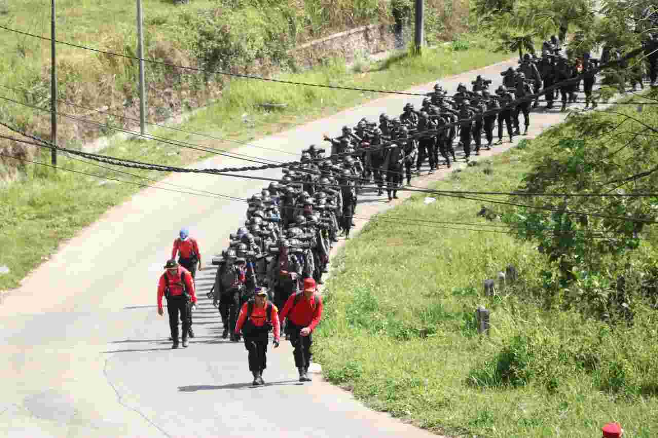 247 Siswa Diktukba Polri Polda Jatim Jalani Outbound Penutupan Tahap Dasar Bhayangkara di Pacet Mojokerto