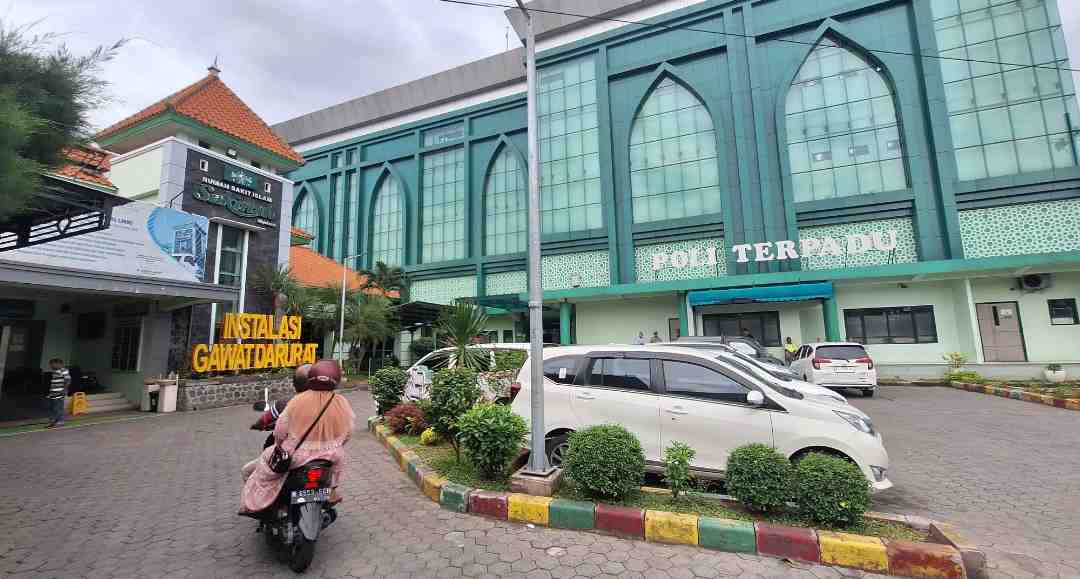 Satu Korban Mushola Ambruk di Sidoarjo Jalani Perawatan Intensif di Mojokerto