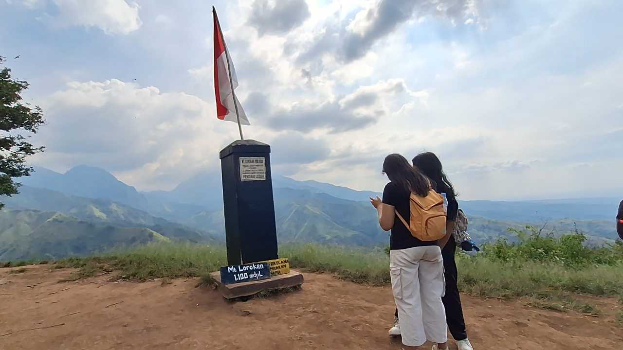 Mt Lorokan, Destinasi Wisata Pendakian Keluarga dengan Pesona Alam Lengkap