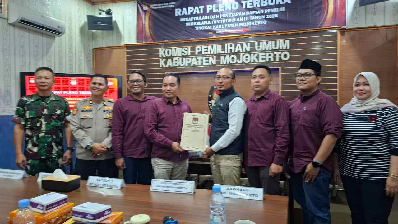 Bawaslu Kabupaten Mojokerto Ingatkan KPU Soal Ketelitian Data Pemilih