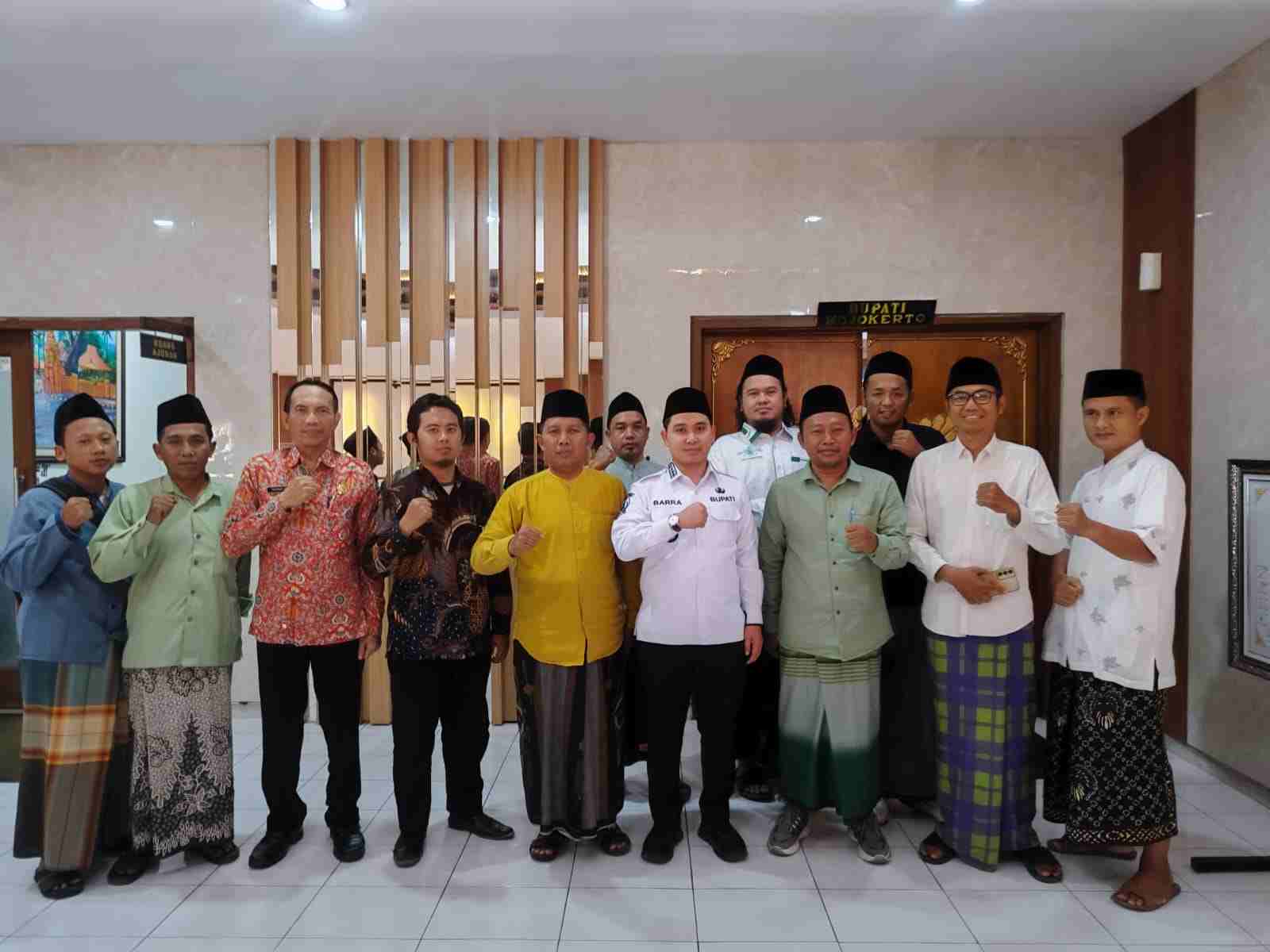 Bupati Mojokerto Terima Aspirasi Forum Santri dan Alumni Pesantren Terkait Tayangan Trans7