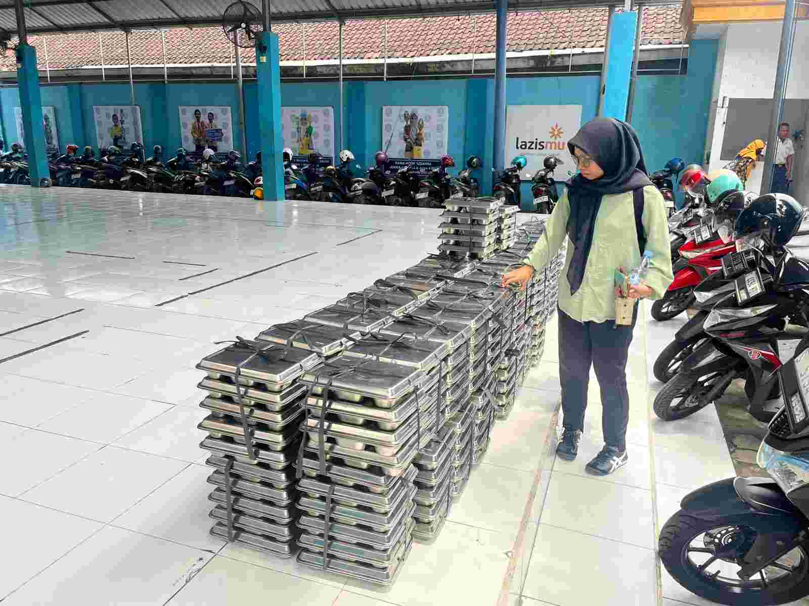 Menuai Keluhan, Paket Makan Bergizi Gratis di Mojokerto Dikembalikan karena Berbau Kecut