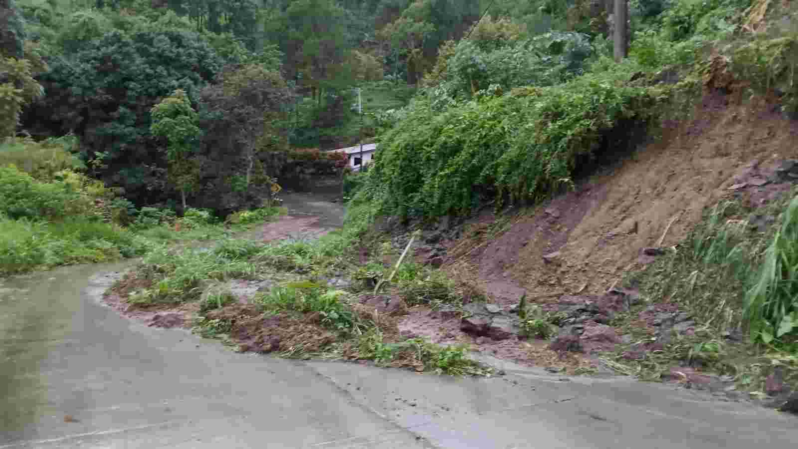 Hujan Deras Picu Longsor di Dua Titik Mojokerto
