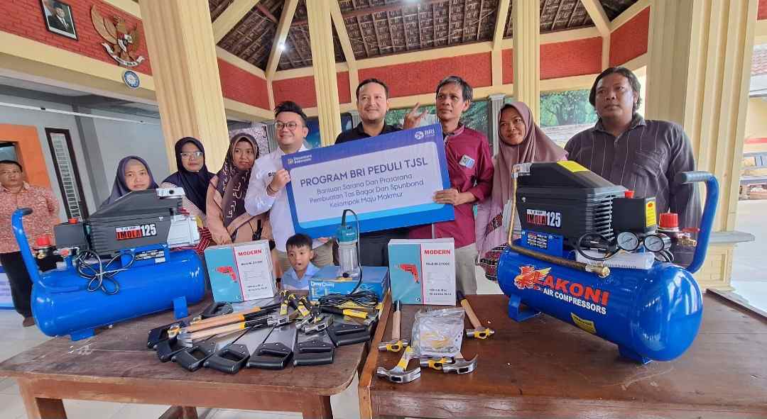 Awal 2026, Program BRI Peduli Suntik Semangat UMKM Bambu di Gedeg Mojokerto Bersama Anggota DPR RI Banyu Biru