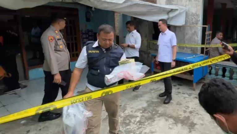 Ibu Tewas, Anak Luka : Dugaan Penganiayaan oleh Menantu Gegerkan Mojokerto