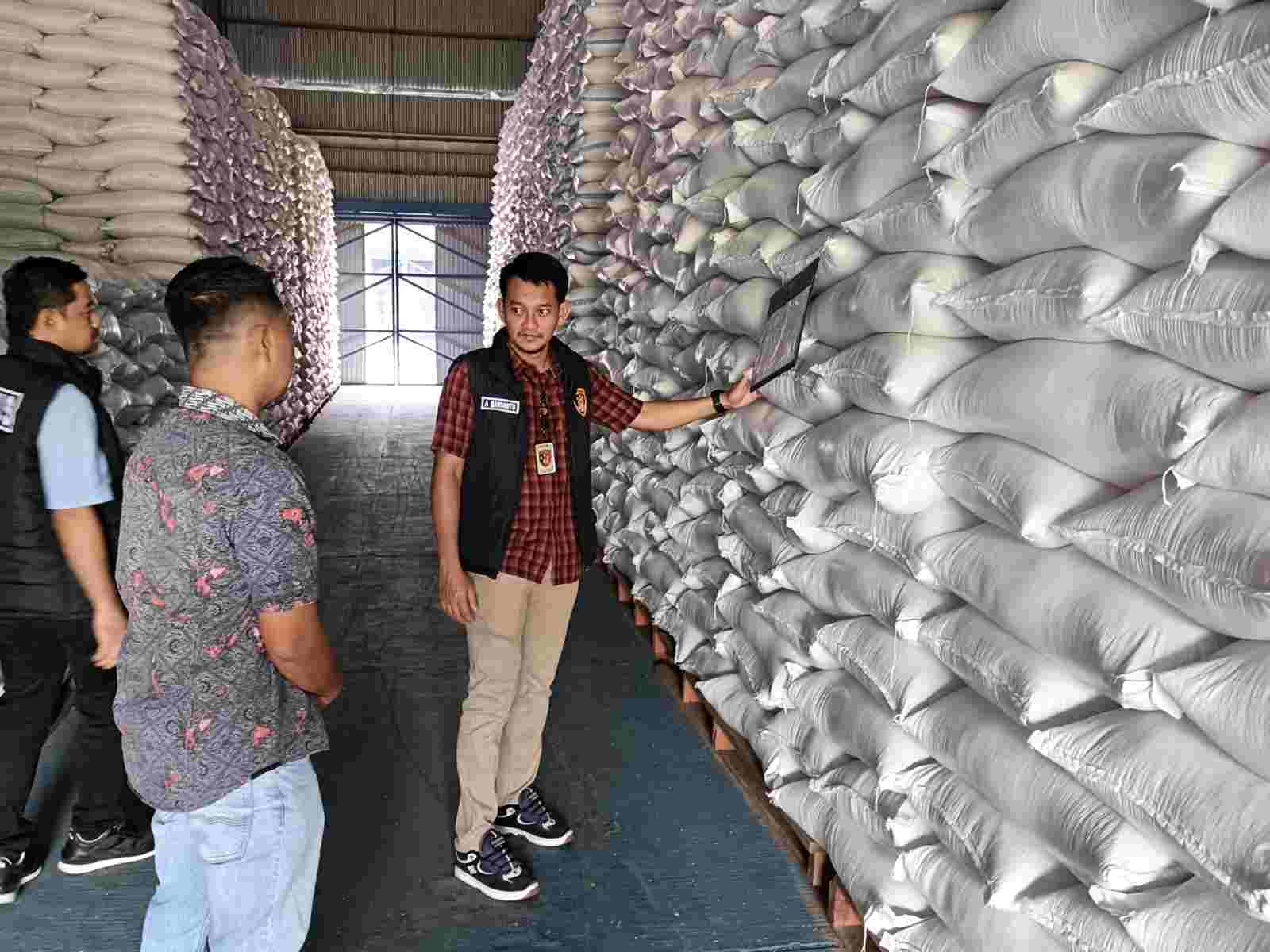 Satgas Pangan Polres Ngawi Pastikan Stok Beras dan Jagung Aman
