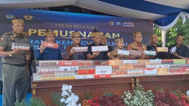 Bea Cukai Musnahkan 11 Juta Batang Rokok Ilegal di Mojokerto, Kerugian Negara Capai Rp10,8 Miliar
