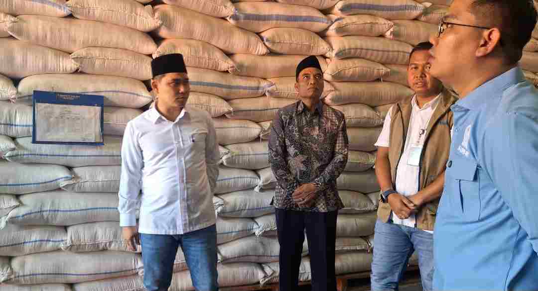 Komisi IV DPR RI Apresiasi Capaian Swasembada Beras Saat Kunjungi Gudang Bulog Mojokerto