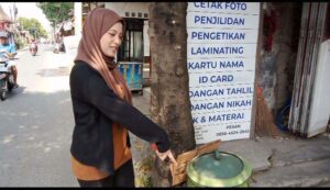 Motor Pelajar di Mojokerto Raib Digondol Pasangan Pria-Wanita Saat Cetak Tugas
