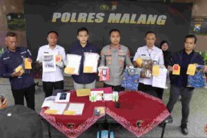 Catut Nama Pemprov Jatim, Dua Pelaku Penipuan Modus Program UMKM Diciduk Polres Malang