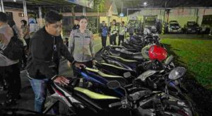 Polres Mojokerto Kota Bubarkan Konvoi Pemuda, 80 Orang Diamankan dan Satu Bawa Celurit