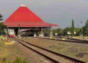 Stasiun Mojokerto Layani 36.637 Pelanggan Selama Juli, Kereta Api Makin Diminati