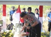 Kapolri Suyudi Ario Seto Ziarah ke Makam Marsinah di Nganjuk, Tabur Bunga dan Kunjungi Museum