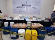 BPOM Bongkar Pabrik Kosmetik Ilegal di Mojokerto, Nilai Temuan Capai Rp16,17 Miliar